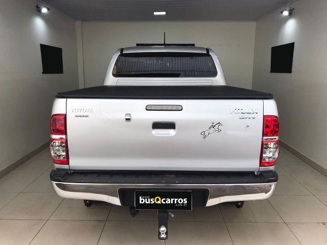 Hilux CD SRV D4-D 4x4 3.0 TDI Diesel Aut - Foto 4