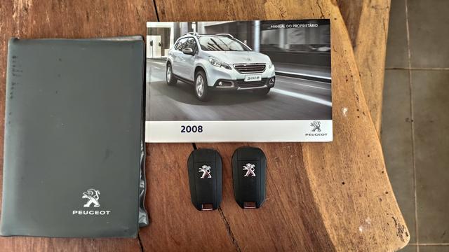 Peugeot 2008 16/16 automático IPVA pago - Foto 7