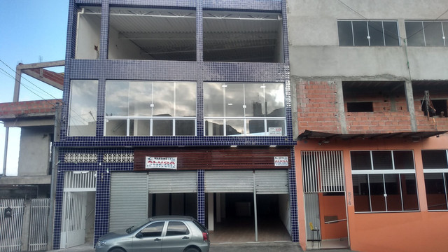 Salão comercial, vende ou aluga