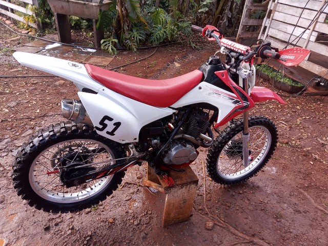 TA BARATO MOTOS SC, ➡️XR 200 de trilha nova