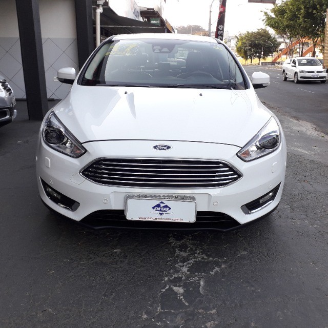 FOCUS SEDAN TITANIUM PLUS 2,0 AUT