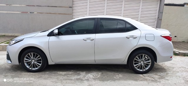 COROLLA 1.8 GLI UPPER AUTOMÁTICO