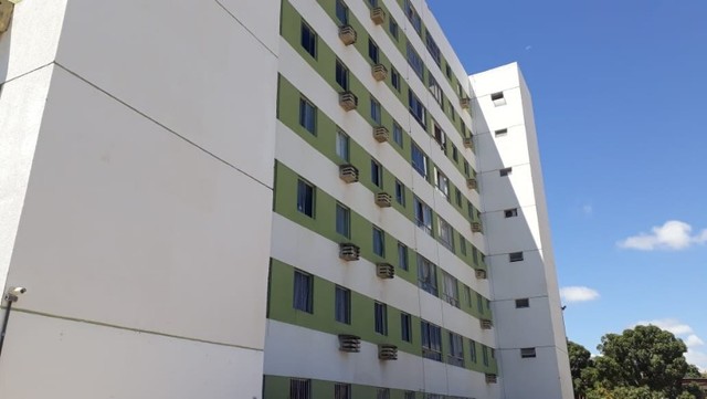 Apto 2qtos, 144mil, andar alto, armarios, frente nascente vista mar de piedade - Foto 2
