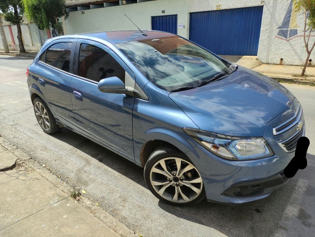 ONIX 2015 1.4 LT