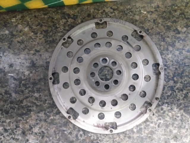volante do motor automatico honda crv 2.0 2016 - Foto 2