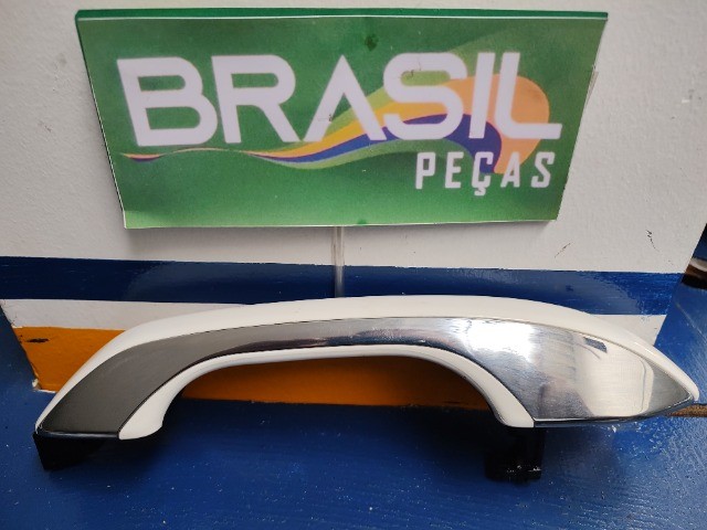 maçaneta traseira direita creta 22 - Foto 2