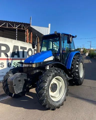 TRATOR NEW HOLLAND 