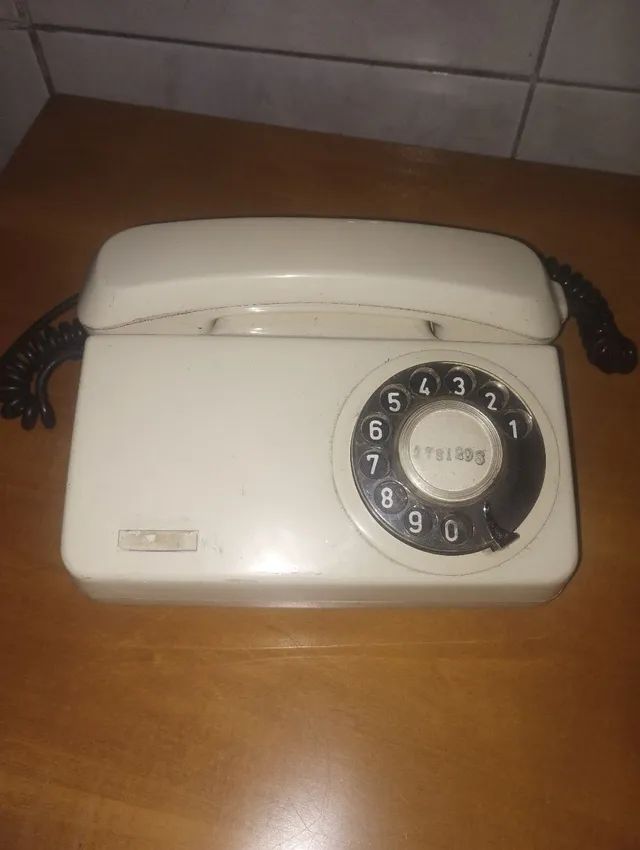 Telefone antigo