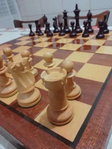Jogo de Xadrez Italiano - Húngaros Vs. Turcos, Jogo de Tabuleiro Gallo  Nero & Il Duomo Nunca Usado 50705537