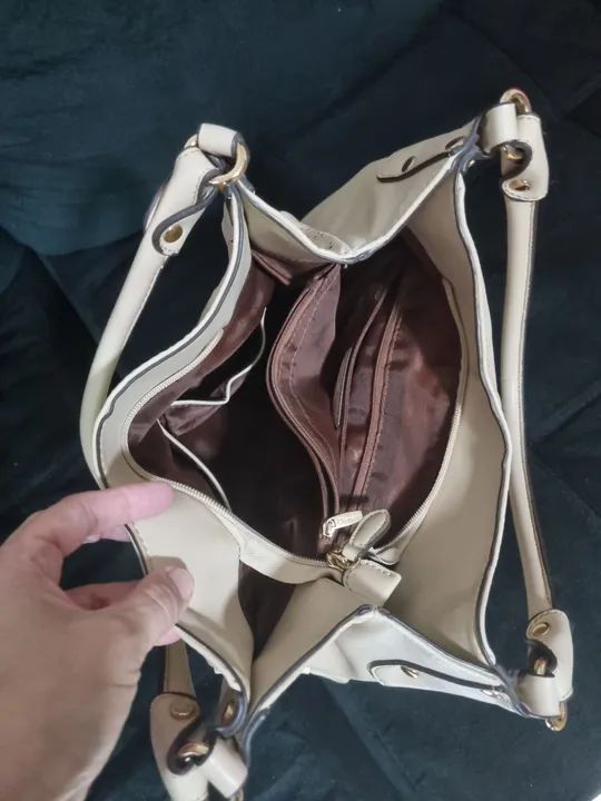 Bolsa de ombro feminina em couro sintético - Foto 4