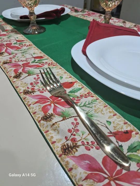 Lindos trilhos de mesa natalinos