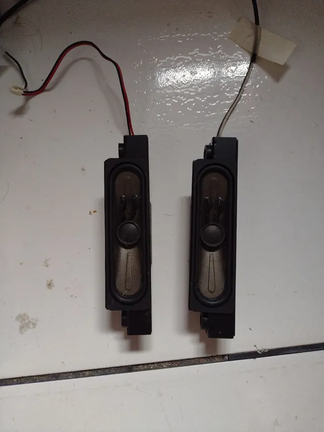 Alto falante Toshiba 32L1500