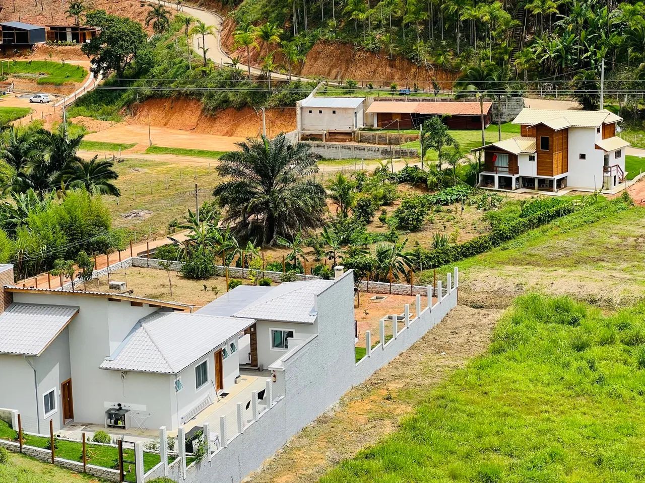 Terreno com vista espetacular em condomínio fechado, alto padrão.