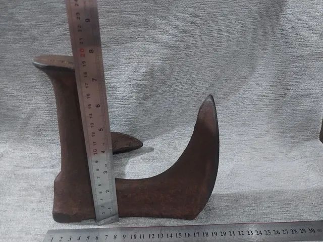Antiga Bigorna de Sapateiro Pé de Ferro, <br>3 braços, 19 cm. - Foto 6
