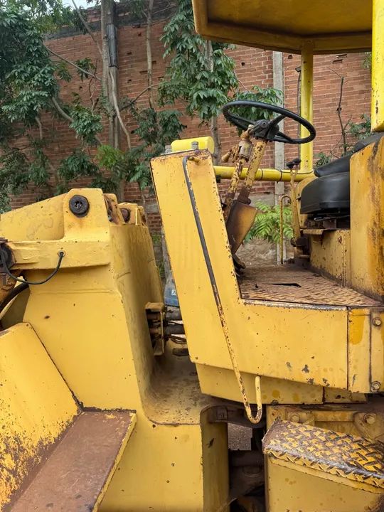 Pá Carregadeira Usada - Foto 4