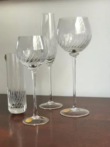 Bateria de copos de cristal lapidado da marca Strauss. - Foto 3