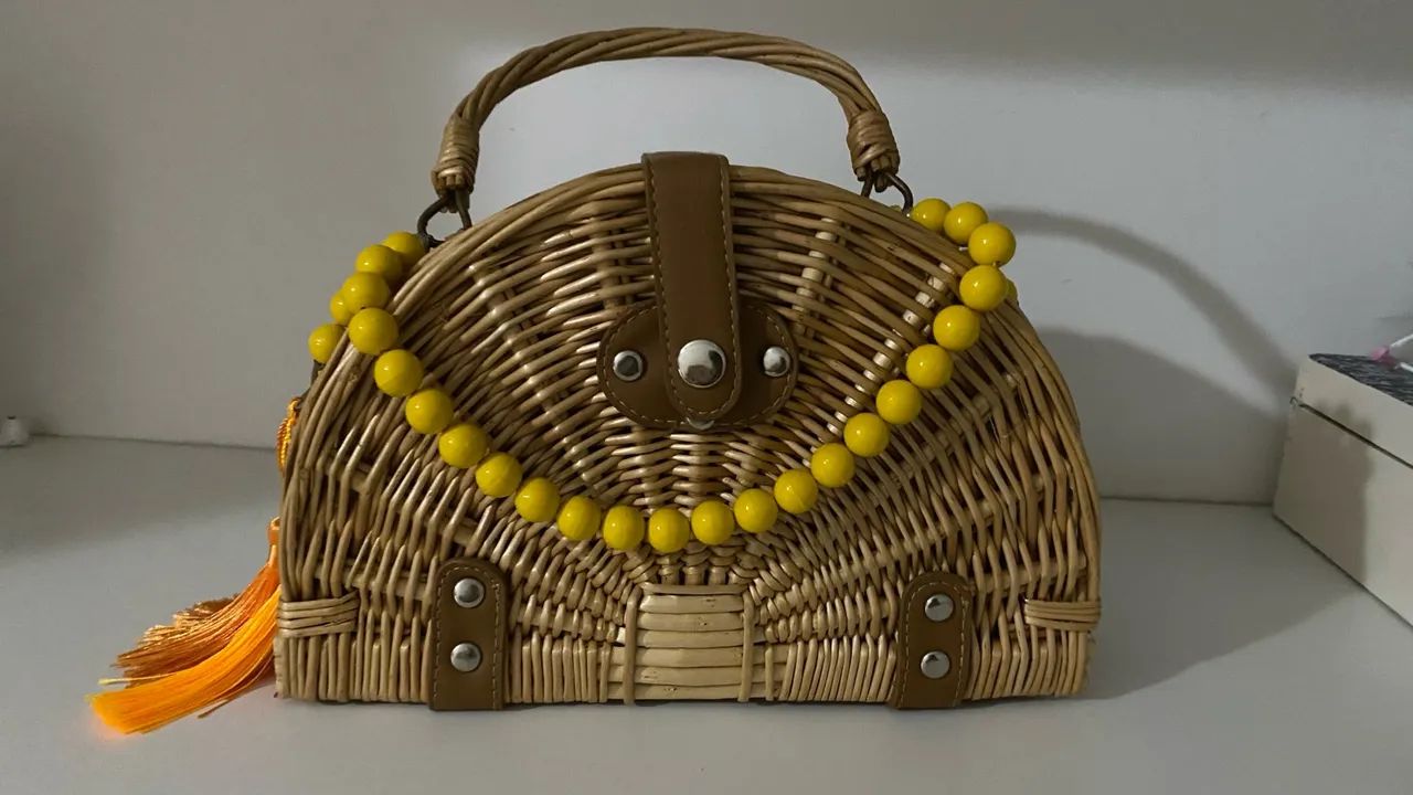 Bolsa de palha com detalhes em miçangas - Foto 4