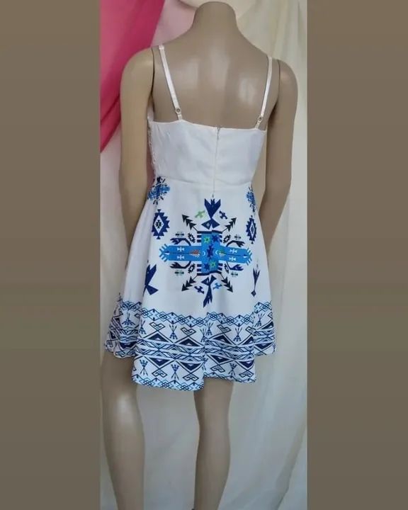 Vestido Étnico em Tecido Acetinado e Renda c/Bojo - Foto 3