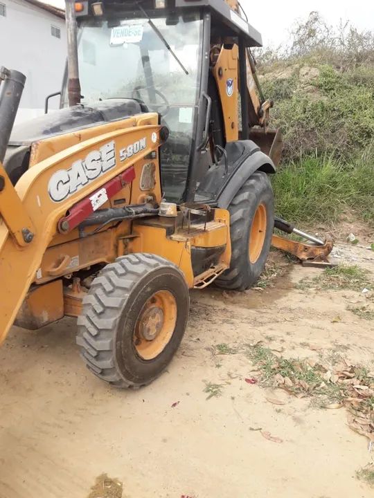Vendo retroescavadeira case 2013 - Foto 4