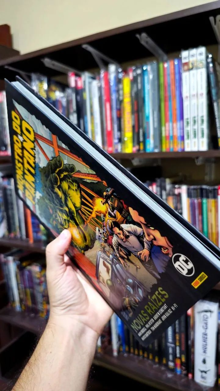 Monstro do Pantano - Novas Raízes - DC Comics - HQ Panini - Foto 4