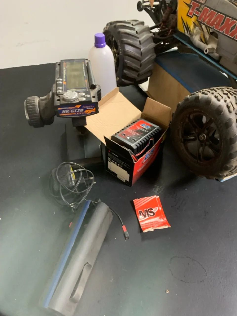 Traxxas RC Monster Truck - Pronto para a Ação! - Foto 3