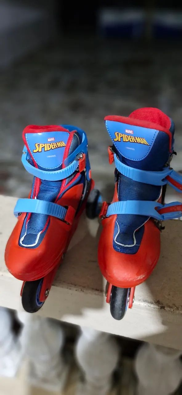 Patins infantil modelo homem aranha