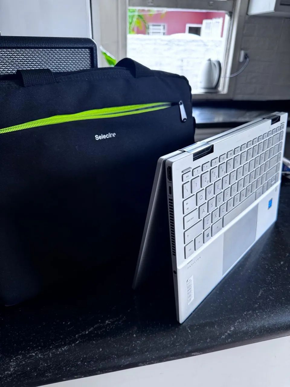 Notebook HP Pavillon  - Foto 2