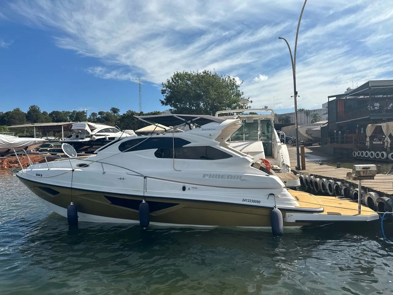 Lancha Phoenix 360 LIMITED - Foto 2