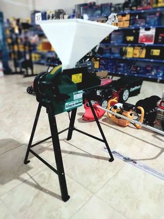 Forrageira Triturador GP-1500ABI motor 1.5cv - Garthen (Loja/Nova) - Foto 2