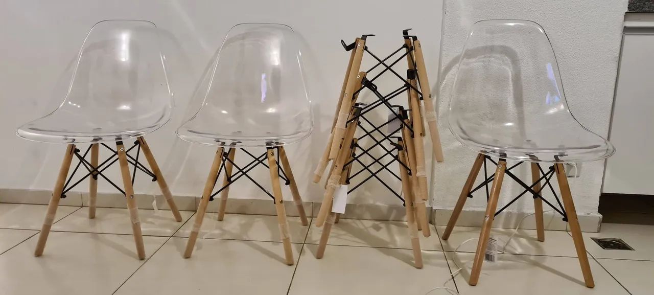 Cadeira transparente NOVA