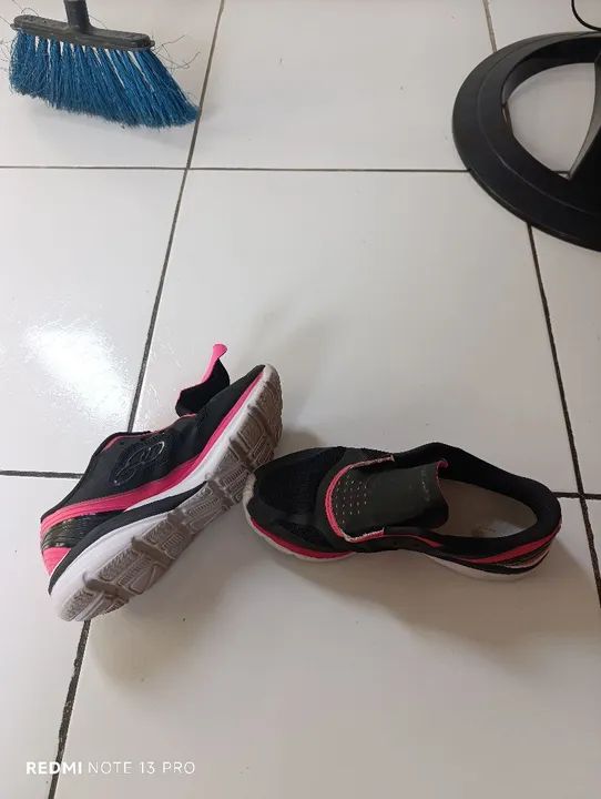 Tênis Esportivo Feminino - Tamanho 39 - Foto 3