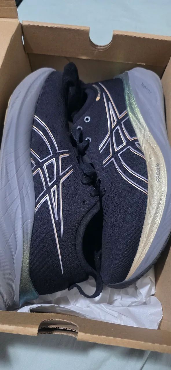 Tênis asics gel-nimbus 26 Platinum