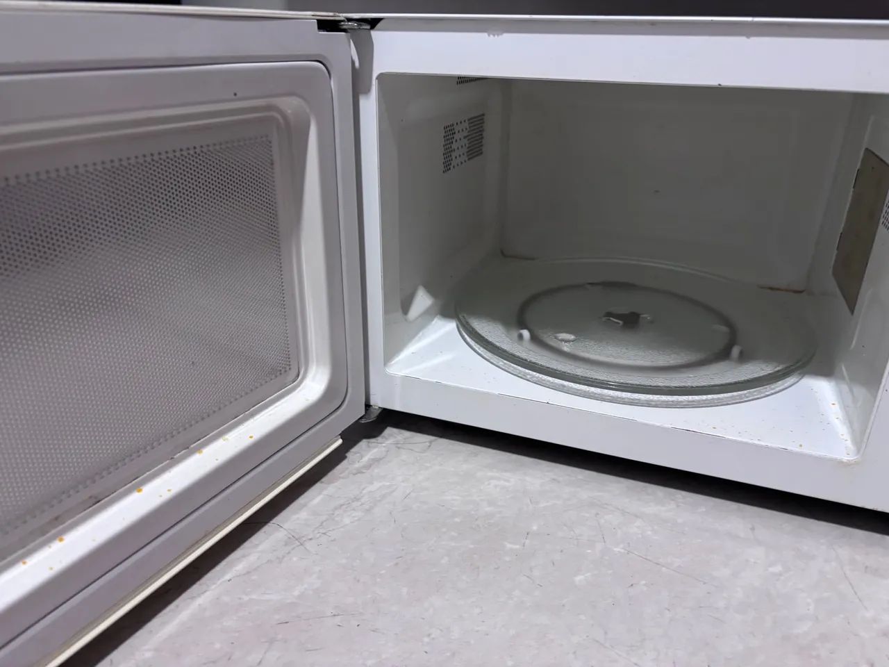 Microondas Electrolux para conserto NÃO ESQUENTA - Foto 3