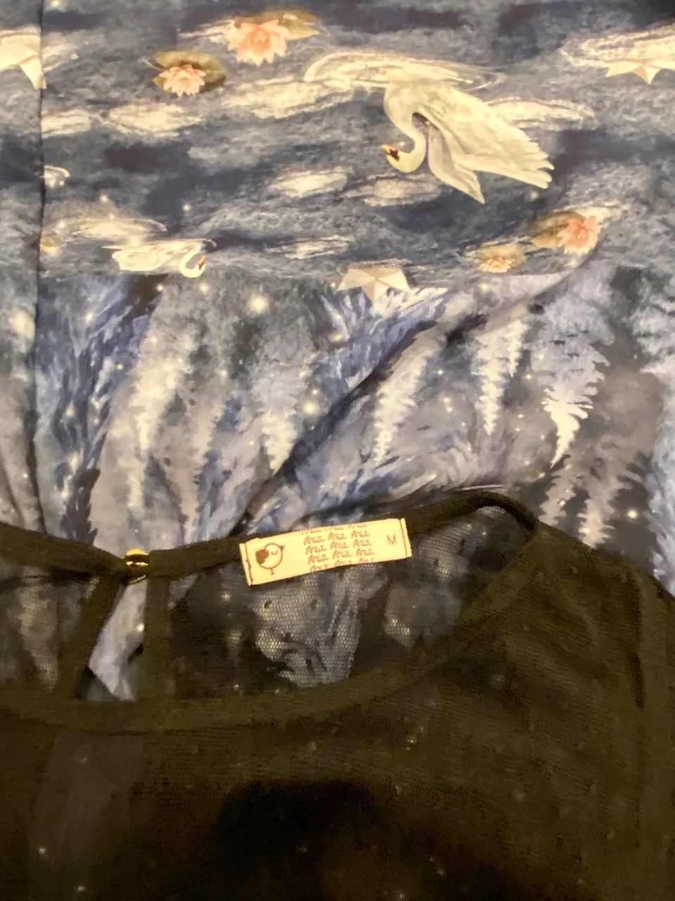 Vestido Antix - Inverno dos Cisnes - Tamanho M  - Foto 3
