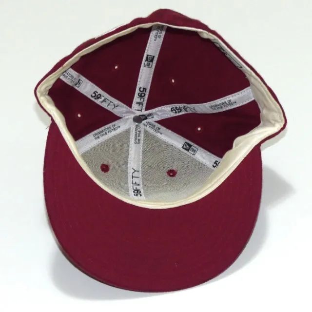 New Era x Burton - Boné Leopardo Vinho 7 3/8 - Foto 4