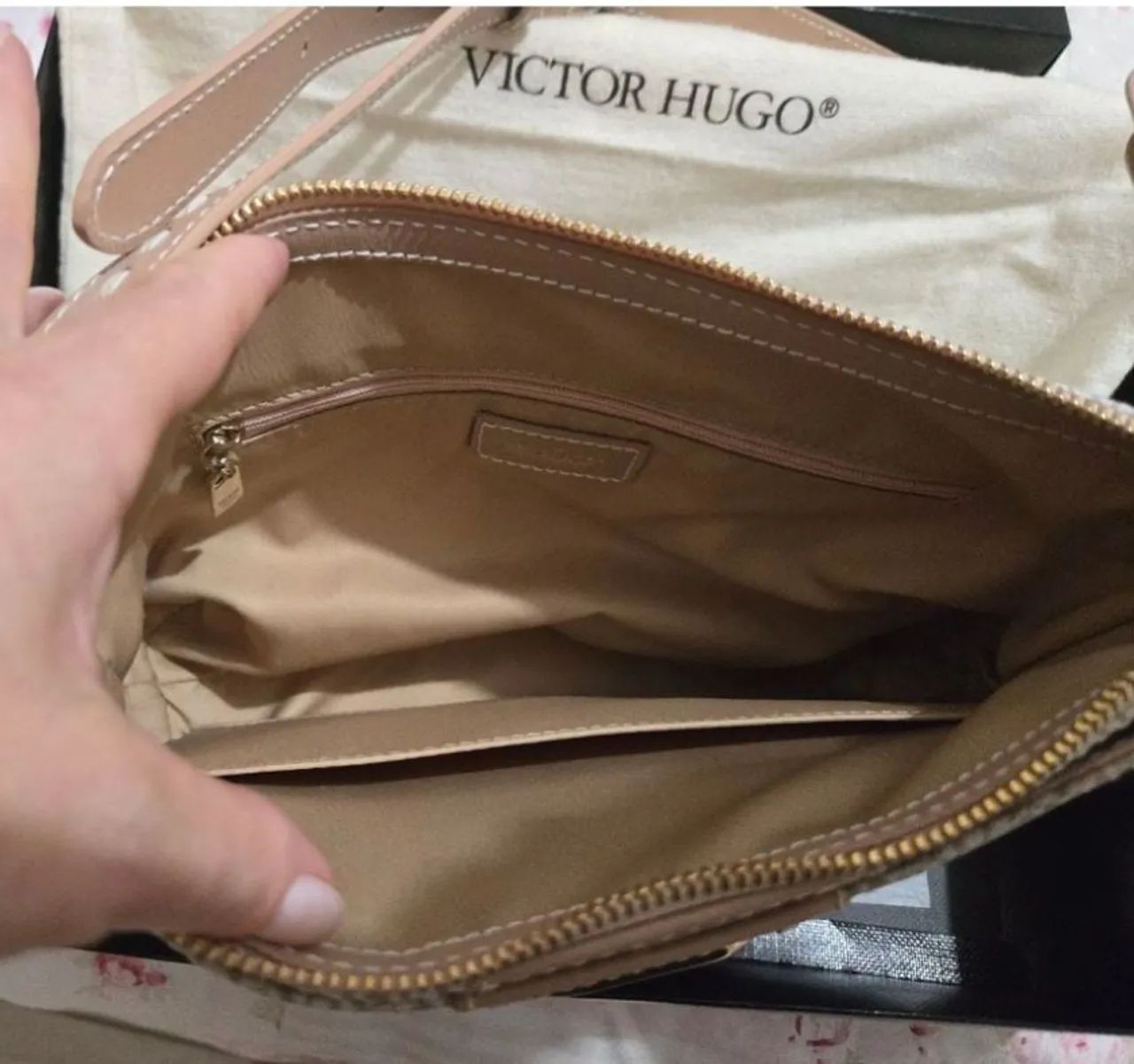 Bolsa Victor Hugo Bege - Foto 2