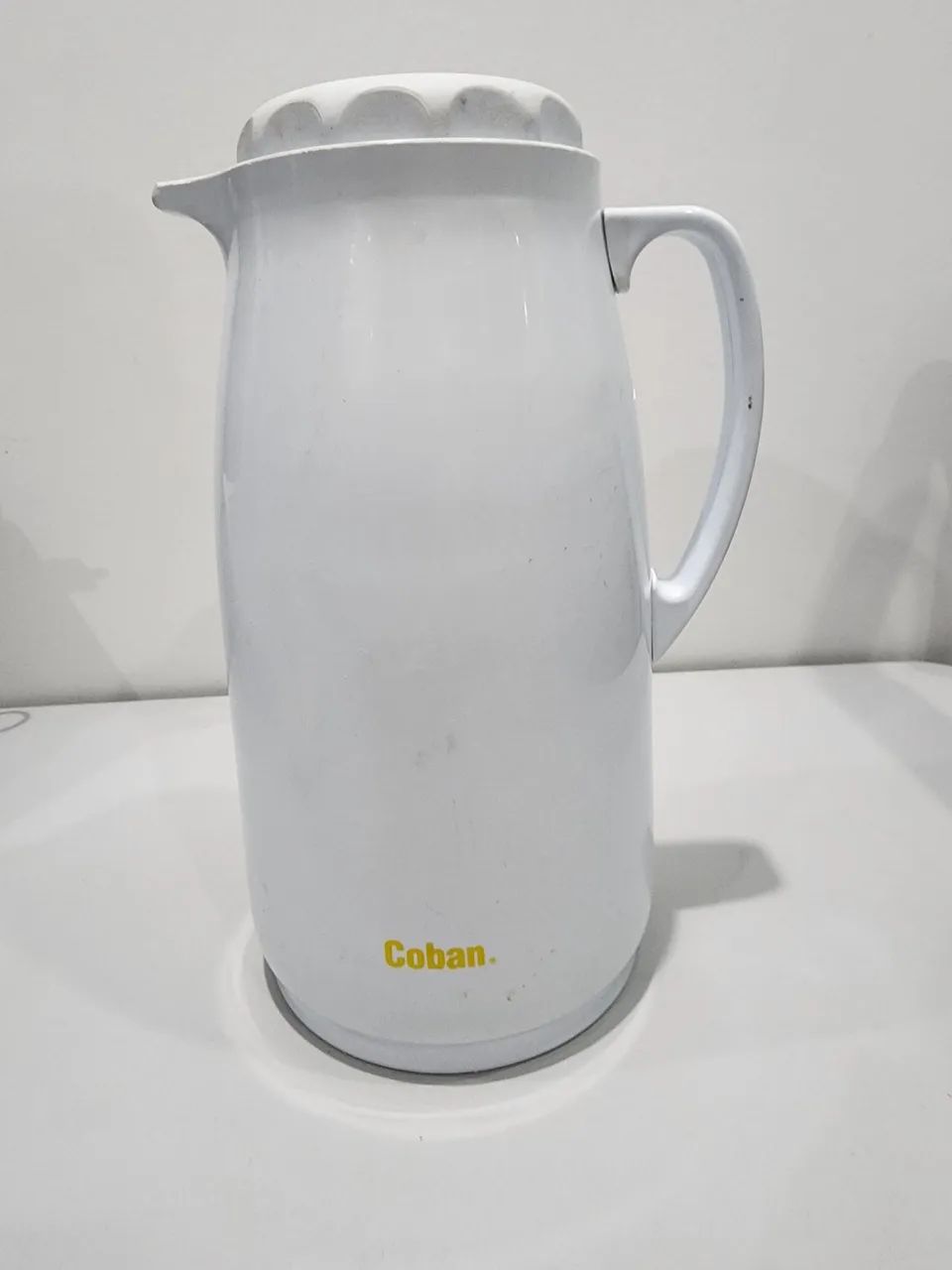 Garrafa Térmica Coban - Ideal para suas bebidas quentes ou frias 1,5L - Foto 2