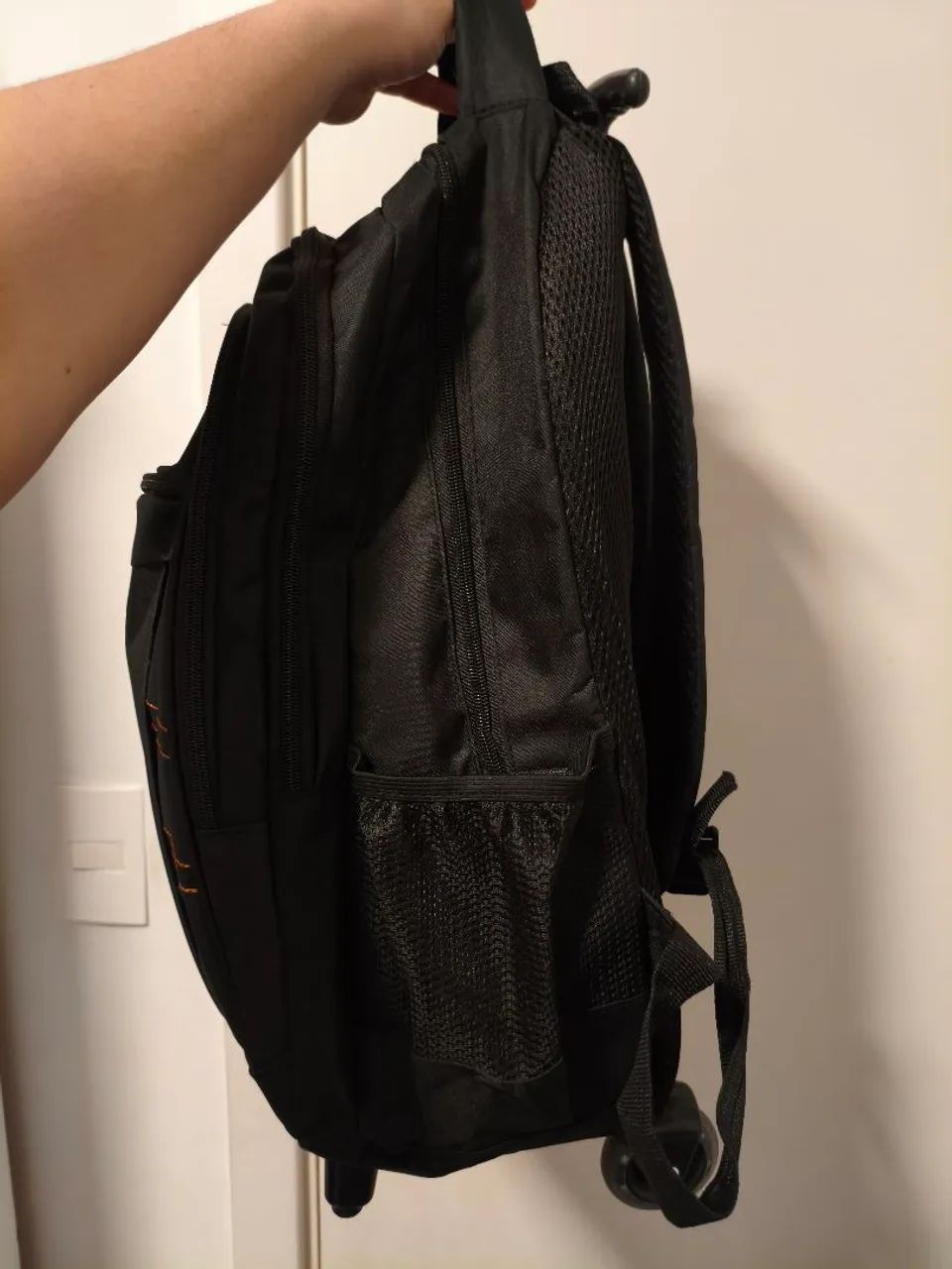 Mochila com rodinhas (inclui capa de chuva) - Foto 4