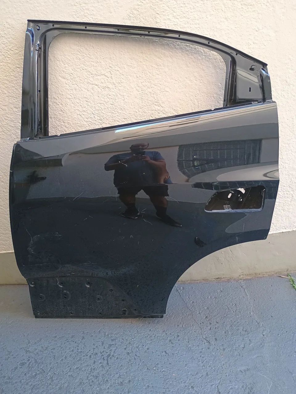 Porta traseira esquerda preta mini dolphin usada 