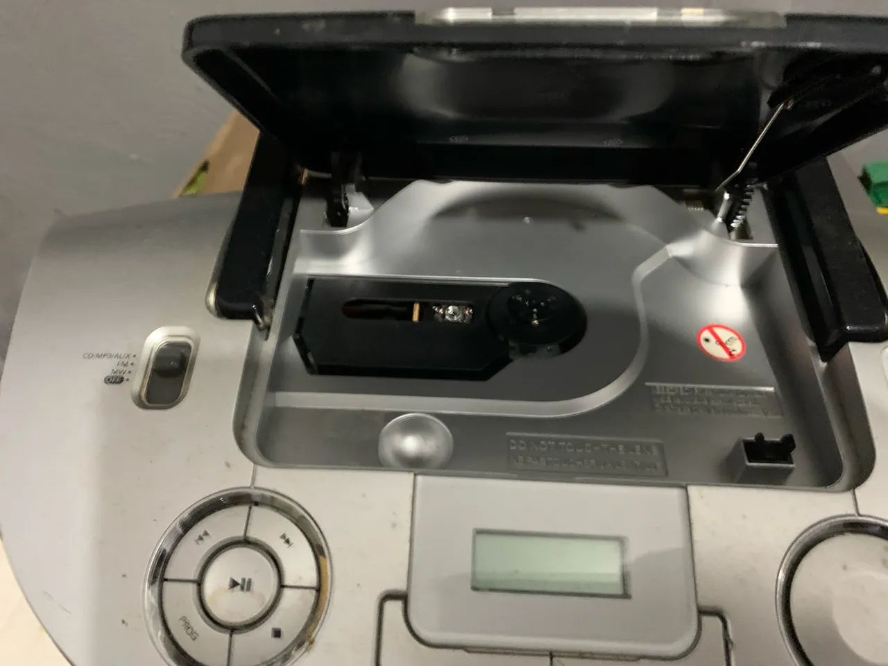 Som Philips MP3-CD-Radio bivolt - Foto 5