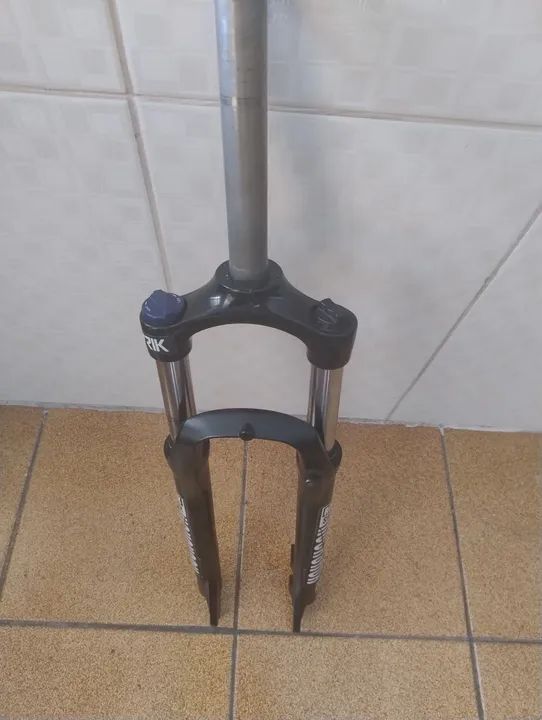 Suspensão rockshox sou particular 