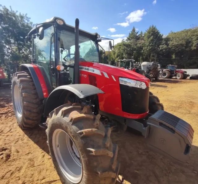 Trator Massey Ferguson - MF 5710. 199 Horas. Fabricação 2024 - Foto 4