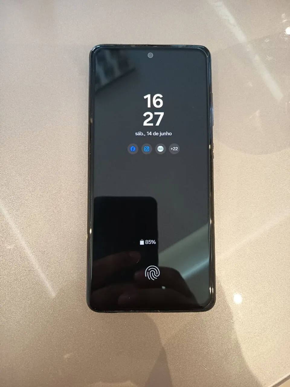 Celular Samsung A52 128 Gb, acompanha capa e carregador.
