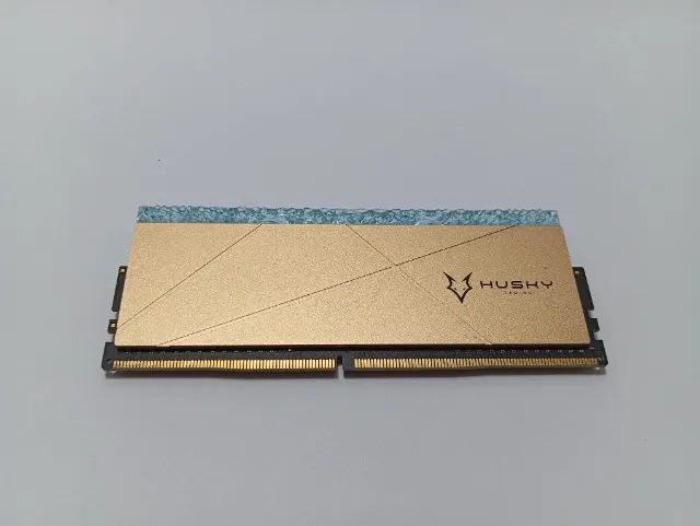 MEMORIA RAM HUSKY RGB DDR4 3200MHZ 1X8GB