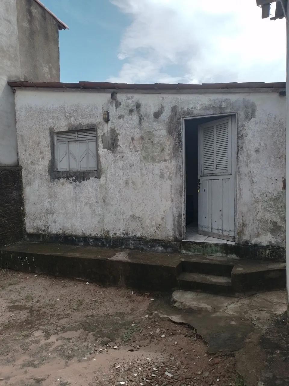Casa a venda na zona norte de Natal-RN.