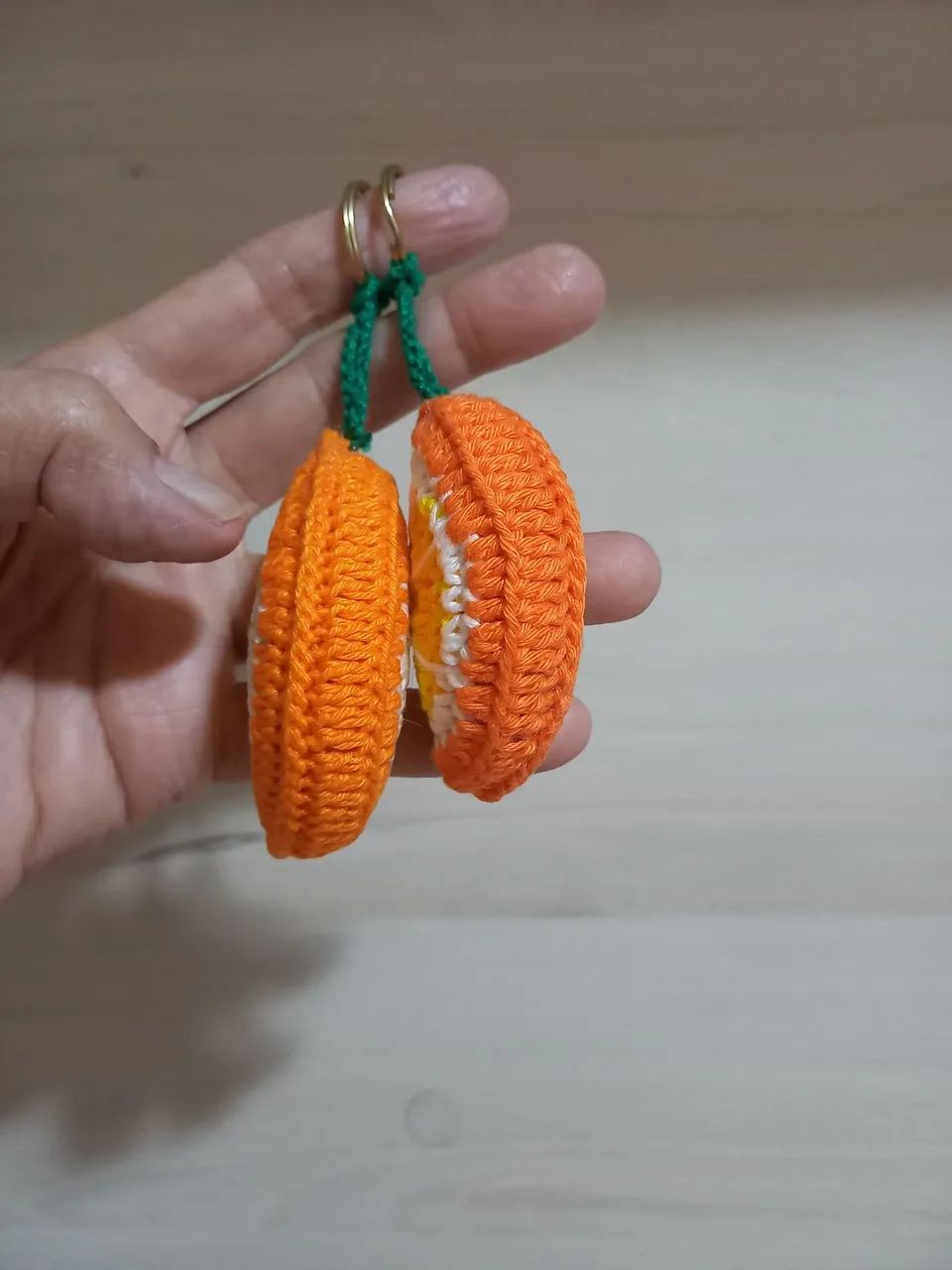 Chaveiro de Tricô Formato Laranja - Foto 4