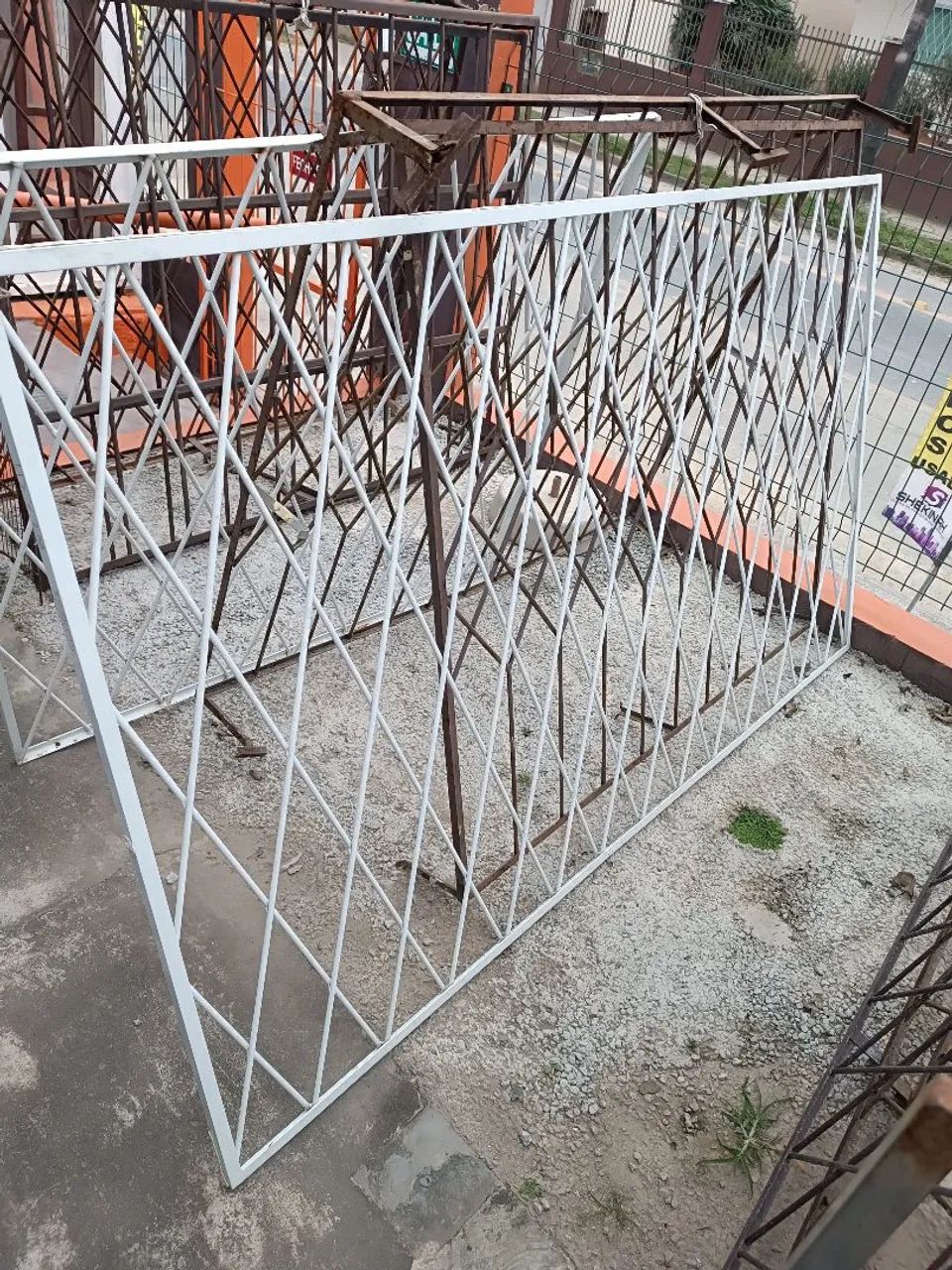 Grades de janela 1.17 x 2m VENDE-SE  - Foto 2