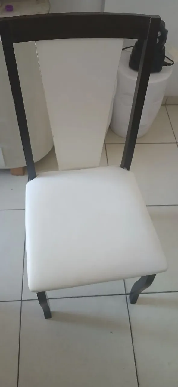 Cadeira de Jantar