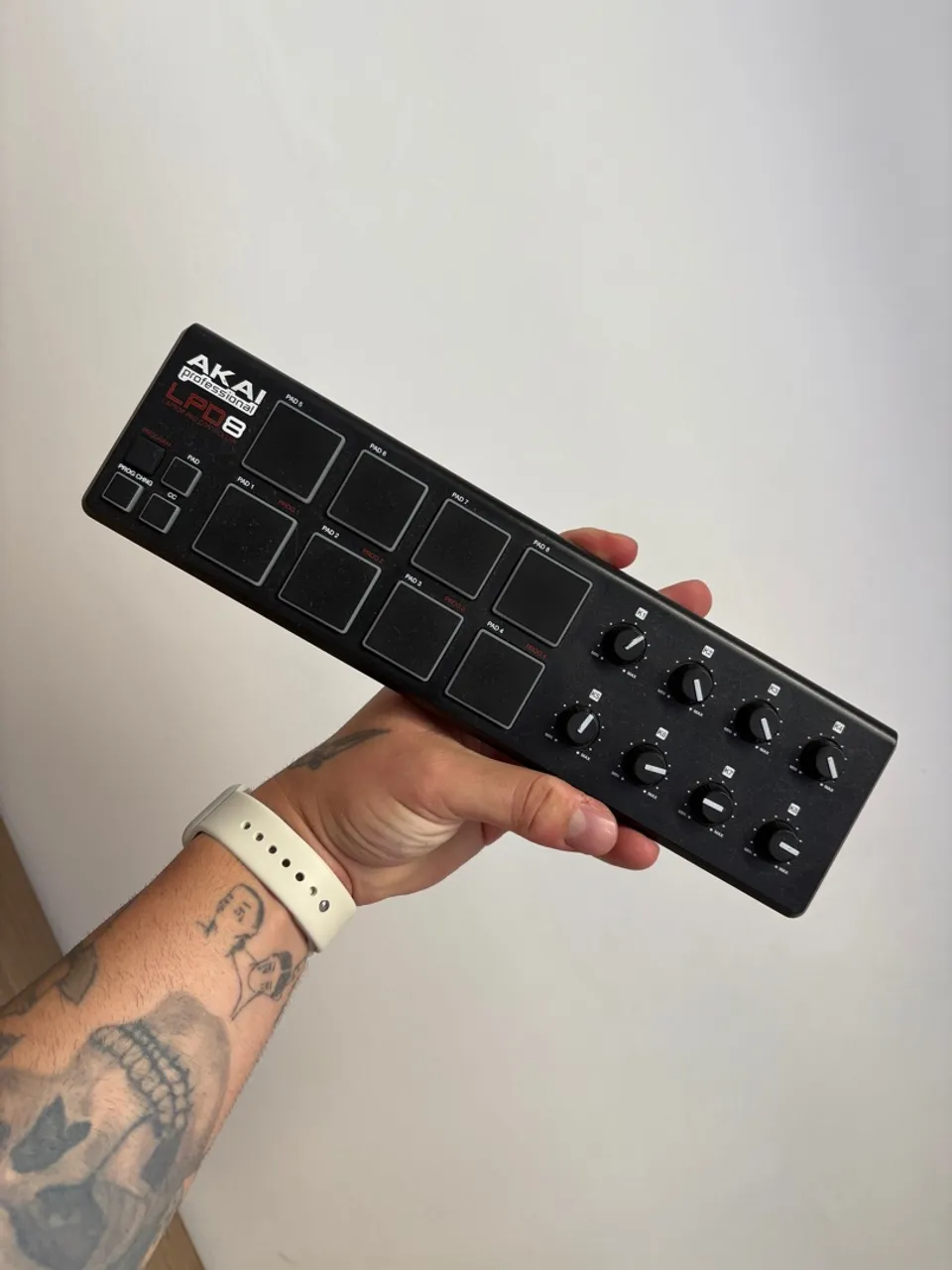 Mini controladora ipd8 akai