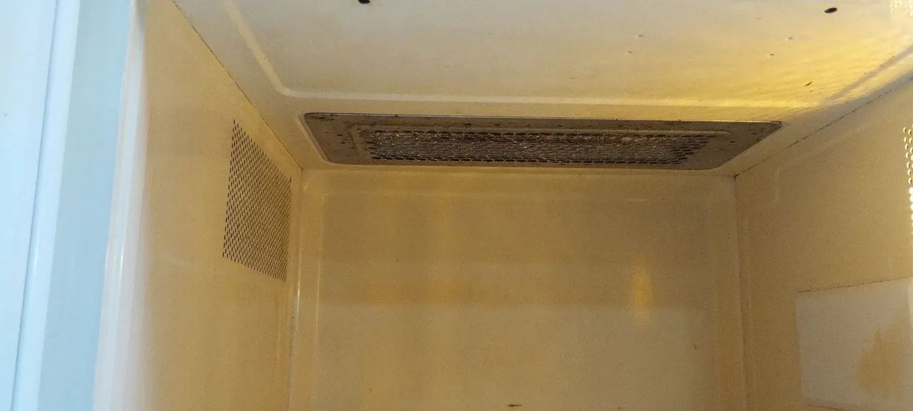 Microondas Brastemp com Grill 38 litros - baixei pra vender R$350,00 - Foto 4